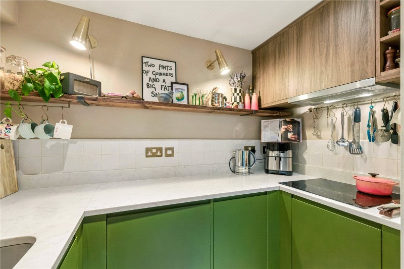 Forburg Road, London, N16