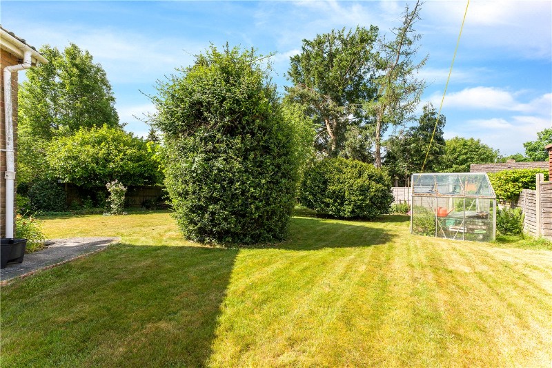 Cupernham Close, Romsey, Hampshire, SO51