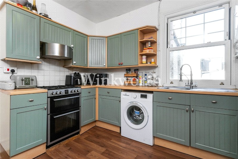 Park Avenue, London, N13