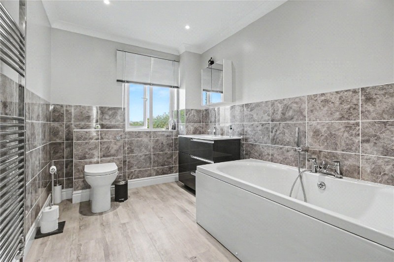 Lakeside Park Drive, Reydon, Southwold, Suffolk, IP18