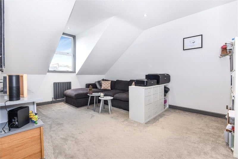 North Road, Surbiton, KT6