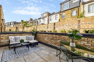 Garratt Lane, Tooting, London, SW17