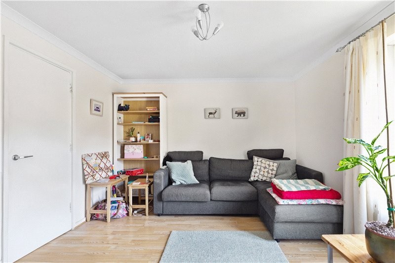 Ashworth Close, London, SE5