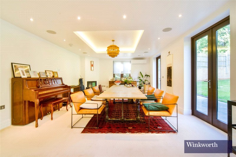Duchess Crescent, Stanmore, HA7