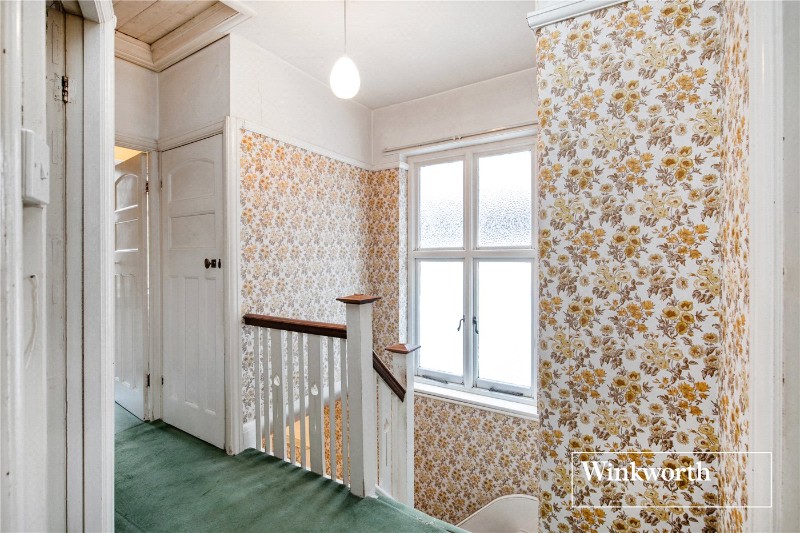 Moss Hall Grove, North Finchley, London, N12