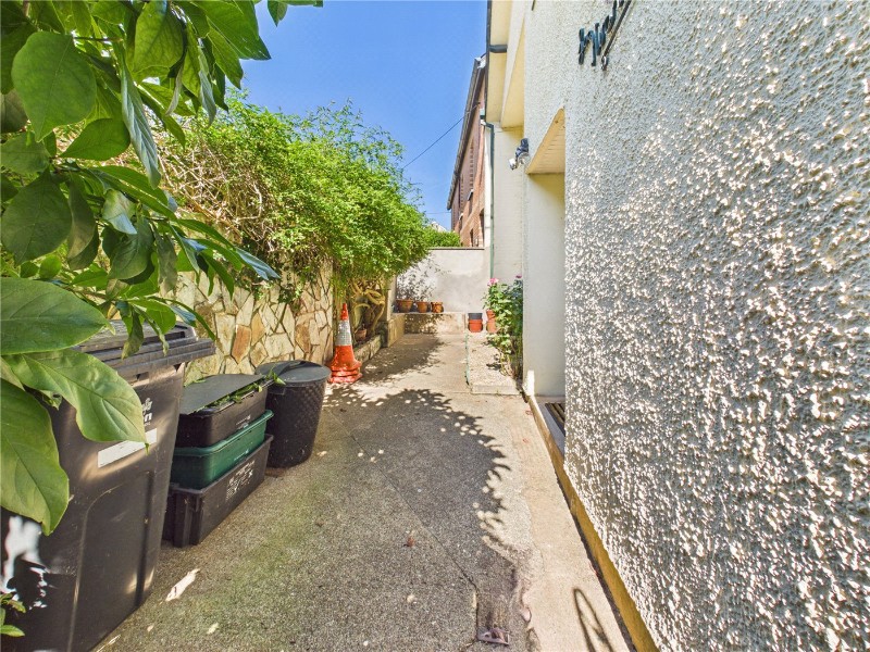 Chapel Street, Tiverton, Devon, EX16