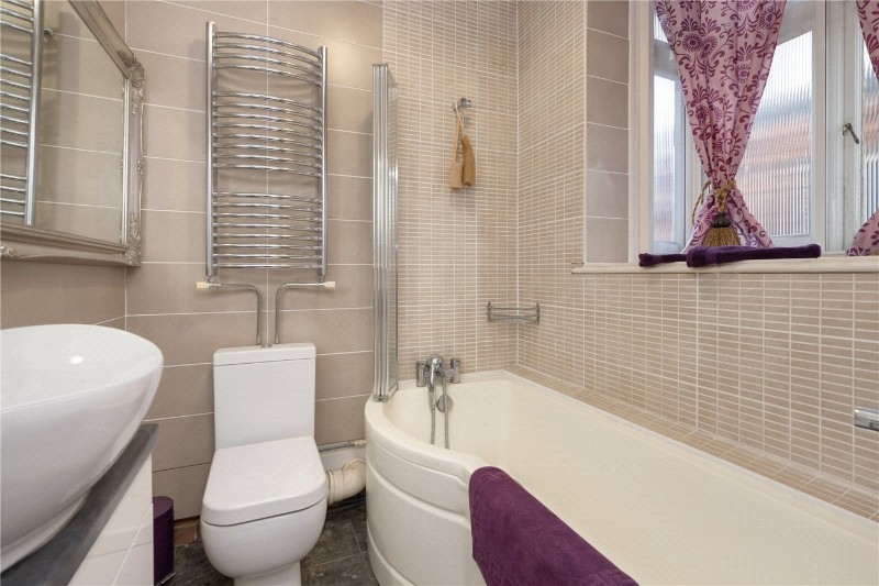 Jemmett Road, Ashford, Kent, TN23