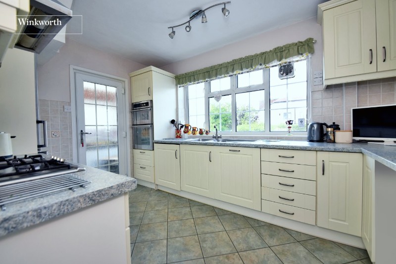 Northey Avenue, Cheam, Sutton, Surrey, SM2