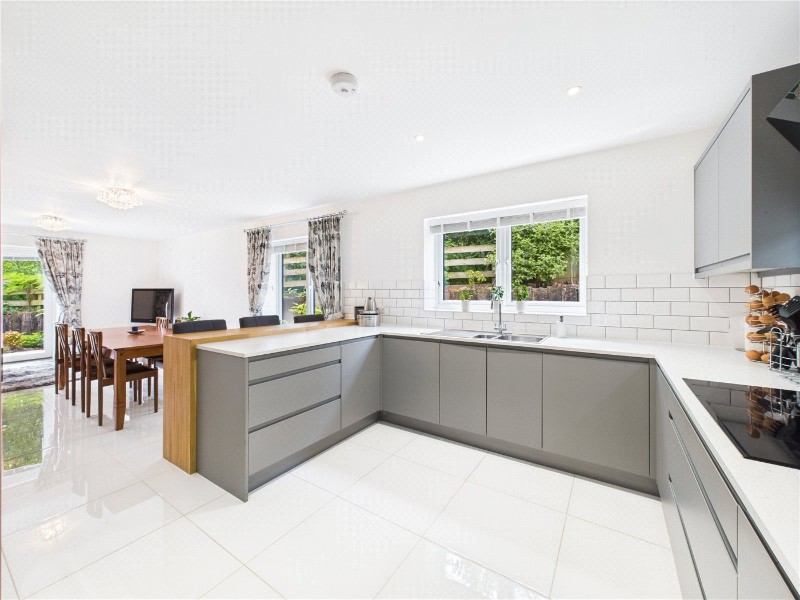 Springbourne Drive, Cullompton, Devon, EX15