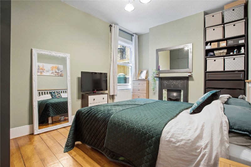 Idlecombe Road, London, SW17