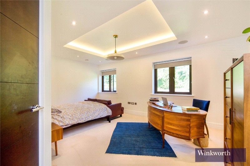 Duchess Crescent, Stanmore, HA7