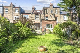 Spencer Avenue, London, N13