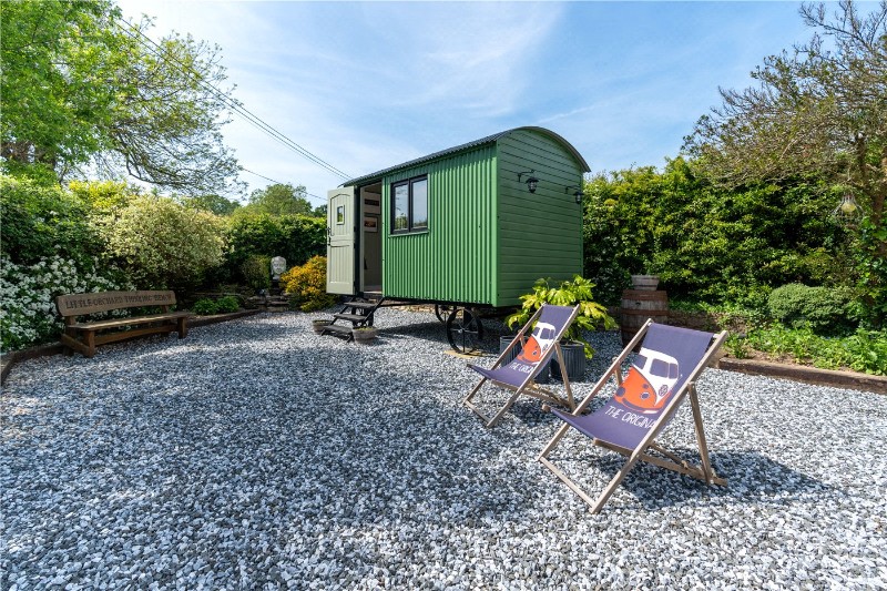 Broadmoor Road, Corfe Mullen, Wimborne, Dorset, BH21