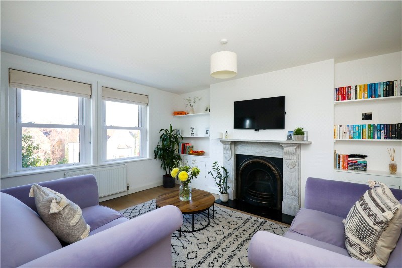 Grange Park, London, W5