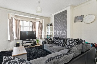 The Larches, London, N13