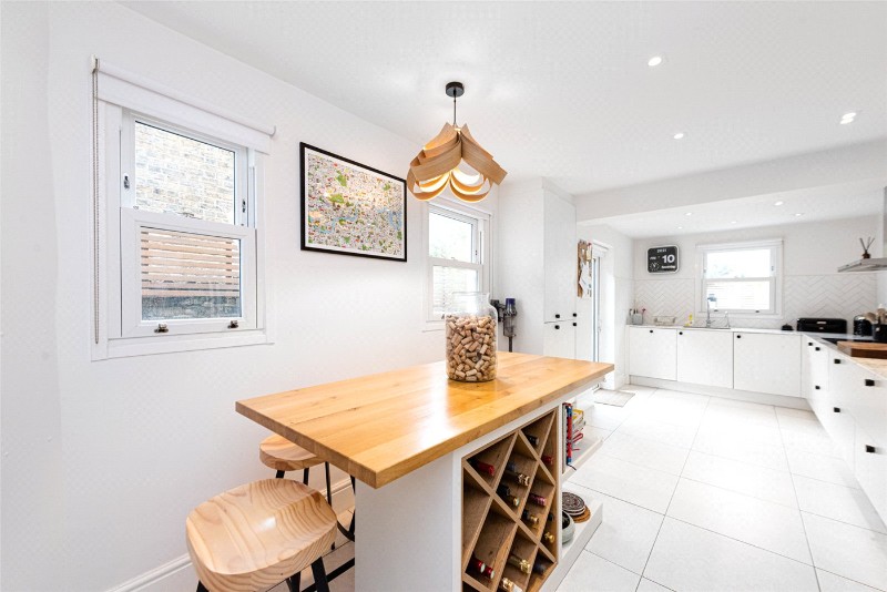 College Road, London, NW10