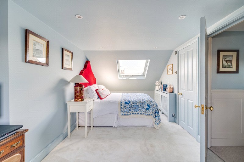 Fabian Road, London, SW6