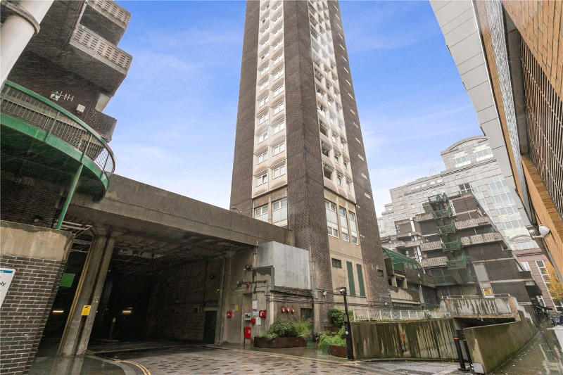 Petticoat Tower, Petticoat Square, London, E1