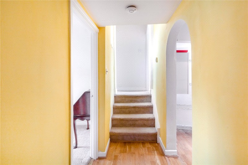 Wellington Square, Cheltenham, Gloucestershire, GL50