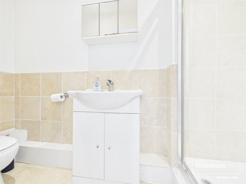 Tilehurst Road, Reading, Berkshire, RG30