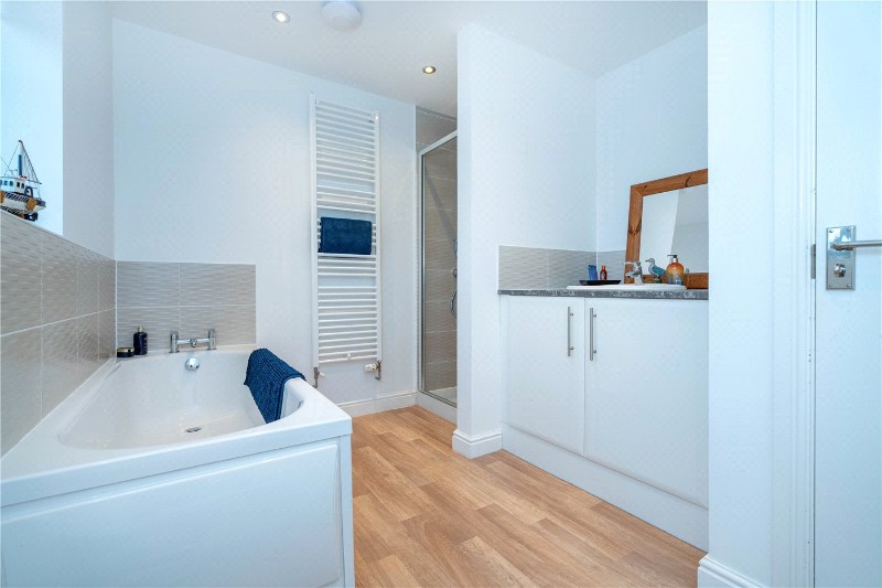 Harrier Way, Market Deeping, Peterborough, Lincolnshire, PE6