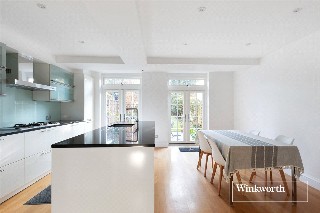 Charnwood Place, Whetstone, London, N20
