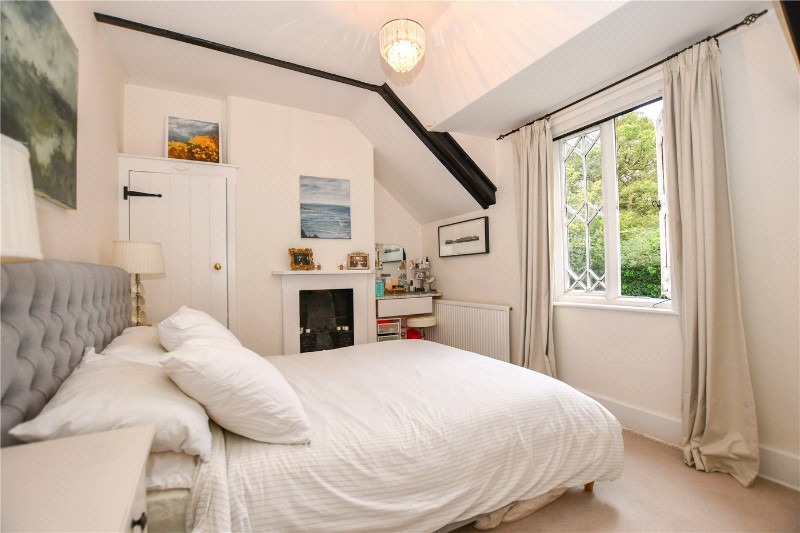 Bearwood Road, Sindlesham, Wokingham, Berkshire, RG41