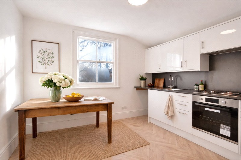 Oakhurst Grove, East Dulwich, London, SE22