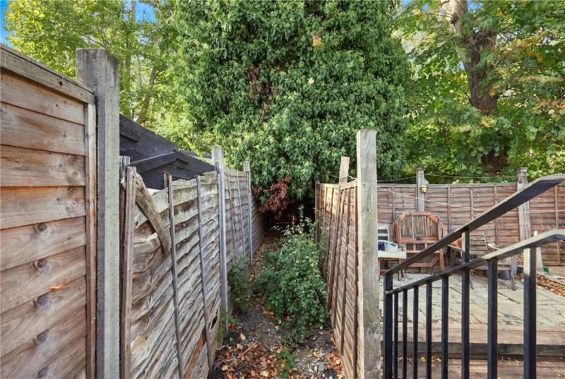 Laura Terrace, Brownswood Road, London, N4