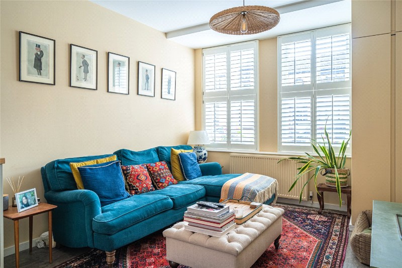 Mauleverer Road, London, SW2