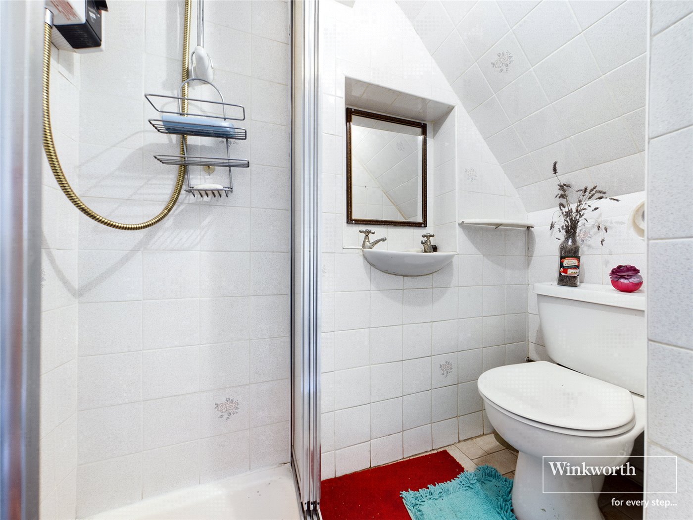 Gf Shower Room