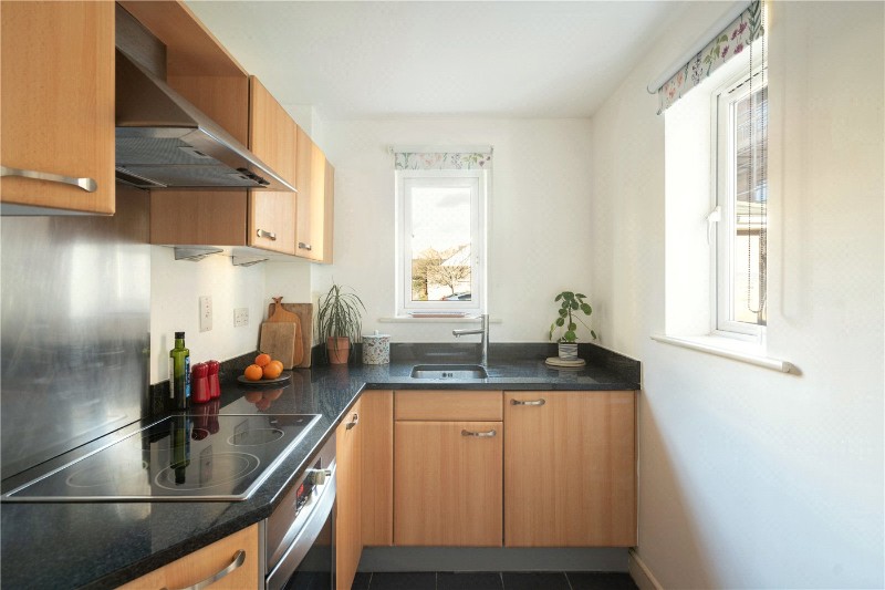 Morton Close, London, E1