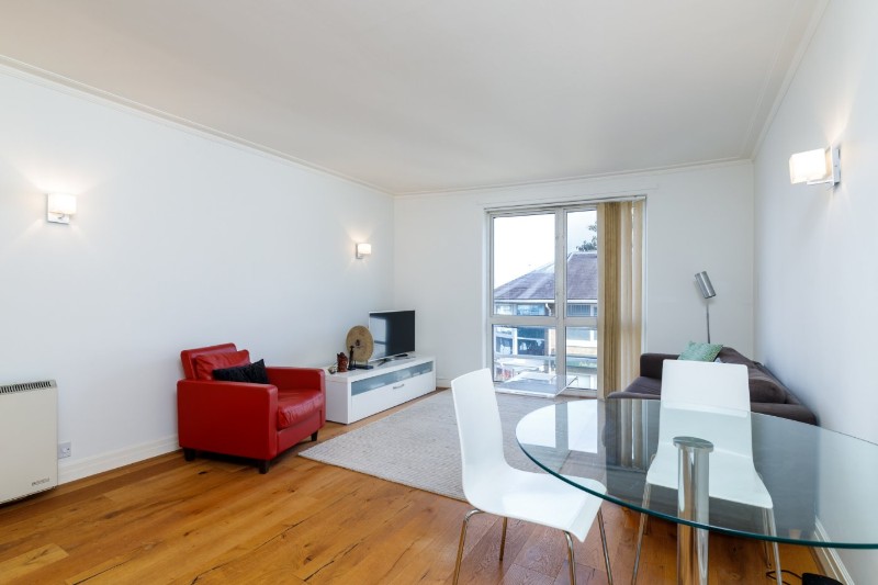 Point Pleasant, London, SW18