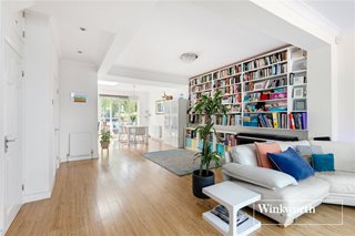 Woodlands Avenue, Finchley, London, N3