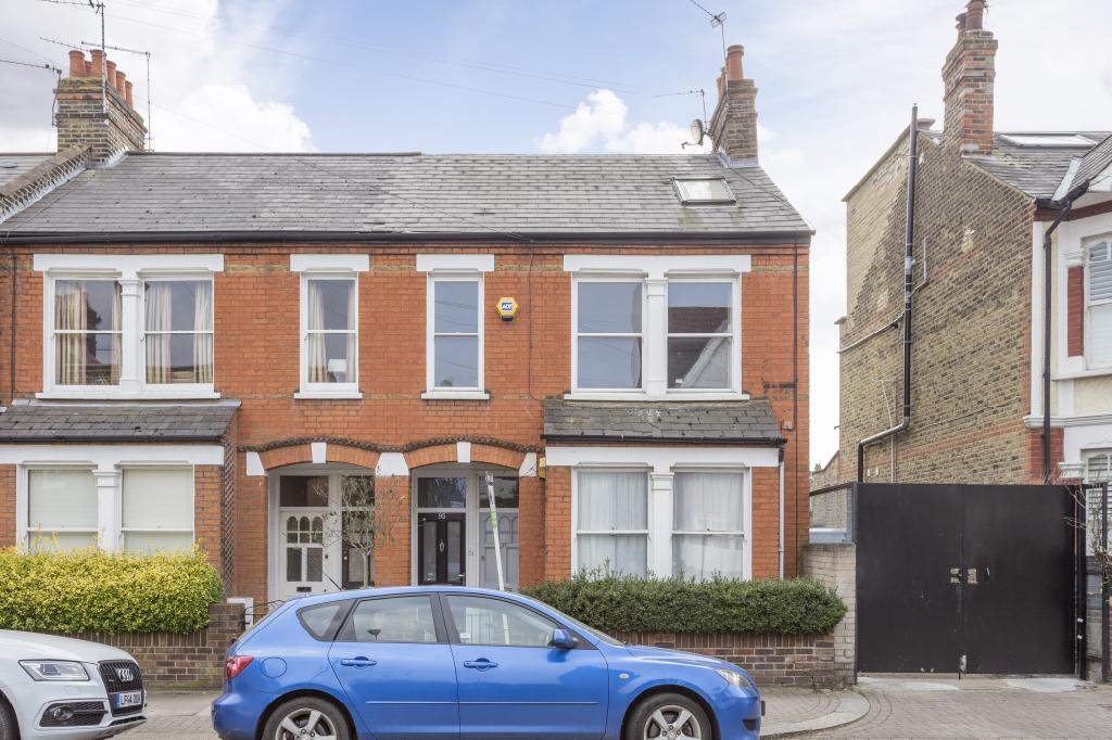 Standen Road, Southfields, SW18