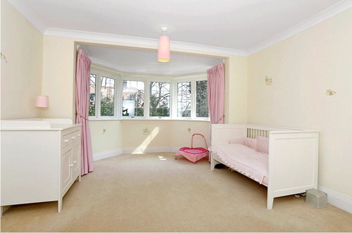 Park Grove, Knotty Green, Beaconsfield, HP9