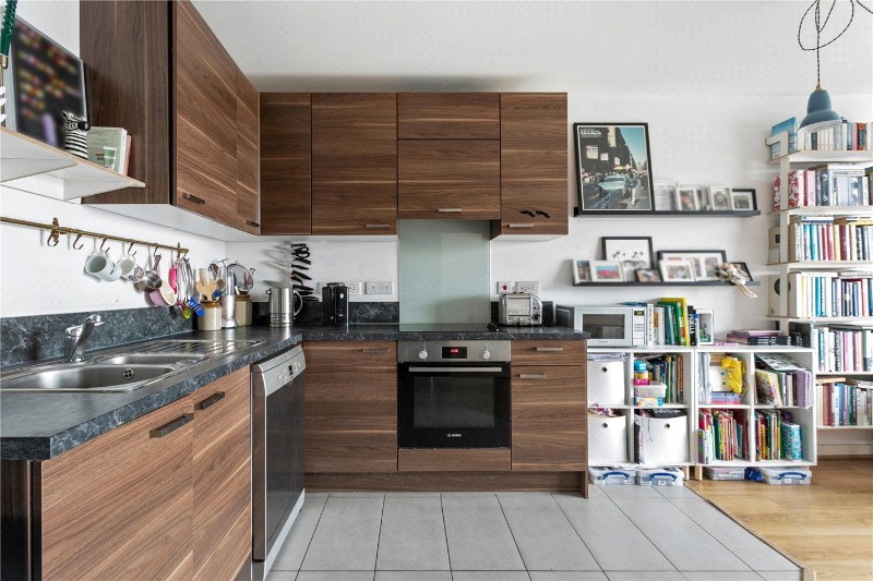 Coster Avenue, London, N4