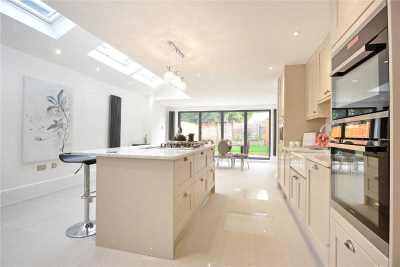 Henslowe Road, East Dulwich, London, SE22