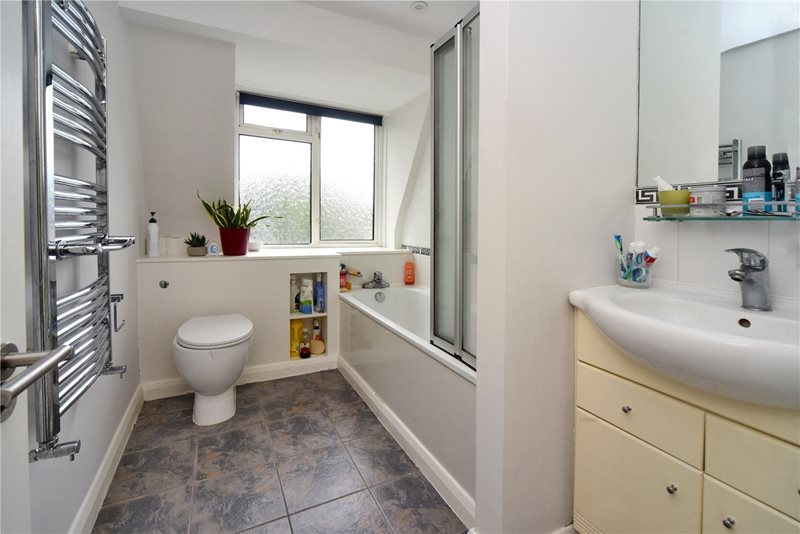 Cheyne Court, Park Road, Banstead, Surrey, SM7