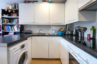 Britten Close, London, NW11