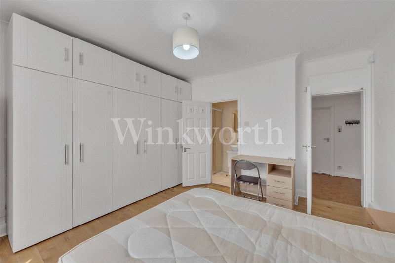 Finchley Road, London, NW11