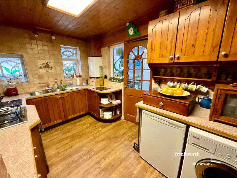 Lymington Road, Highcliffe, Dorset, BH23