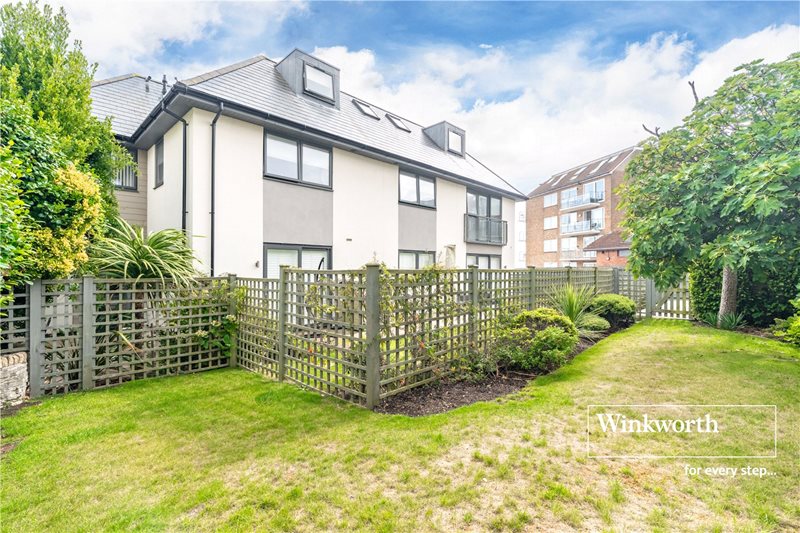 Warren Edge Close, Bournemouth, Dorset, BH6