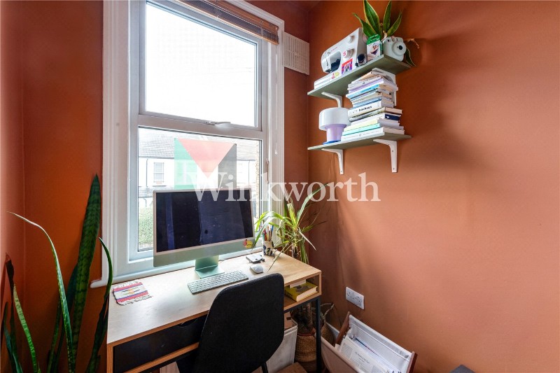 Abbotsford Avenue, London, N15