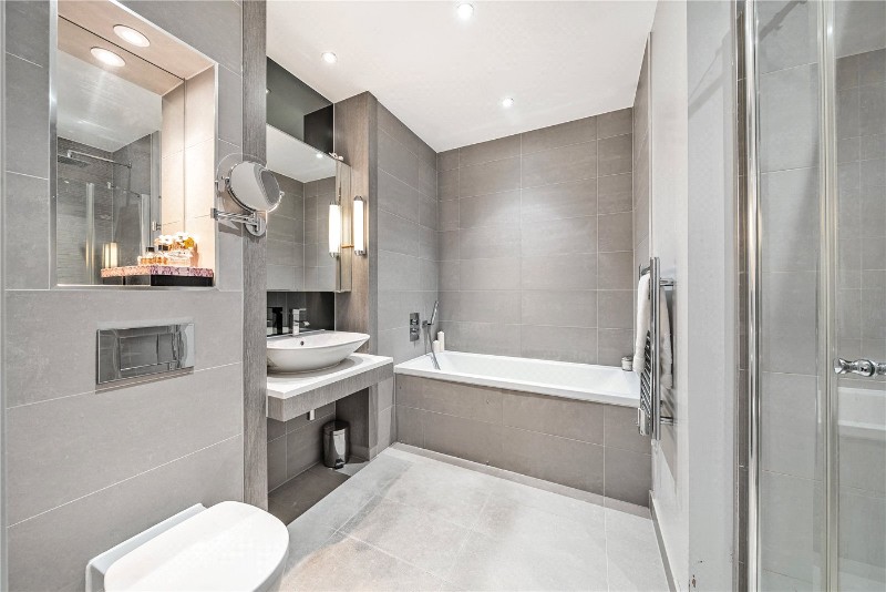 Granite Apartments, 30 River Gardens Walk, Greenwich, London, SE10