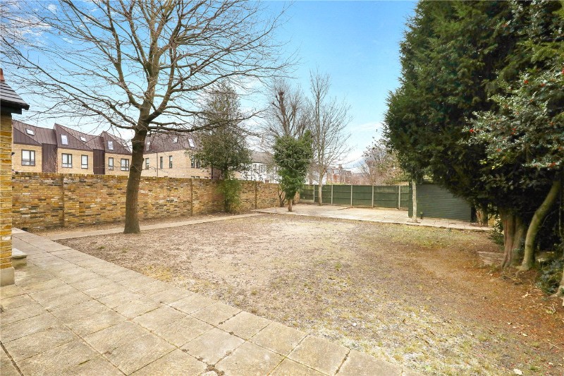 Hanger Lane, London, W5