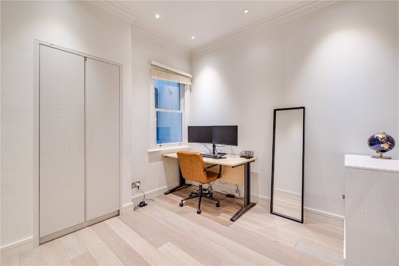 Acfold Road, London, SW6