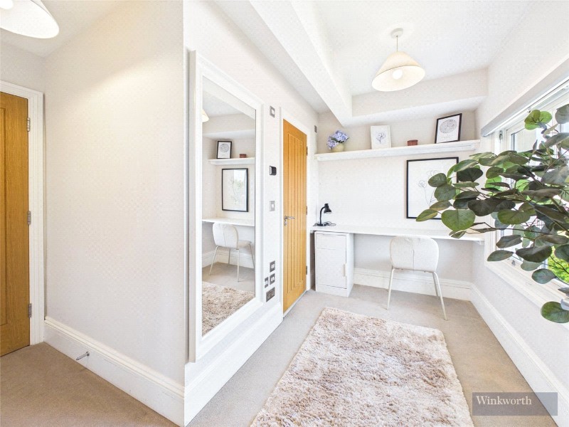 Oak Hill, Surbiton, KT6