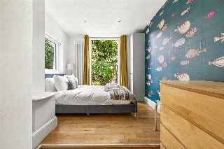 City Road, London, EC1V