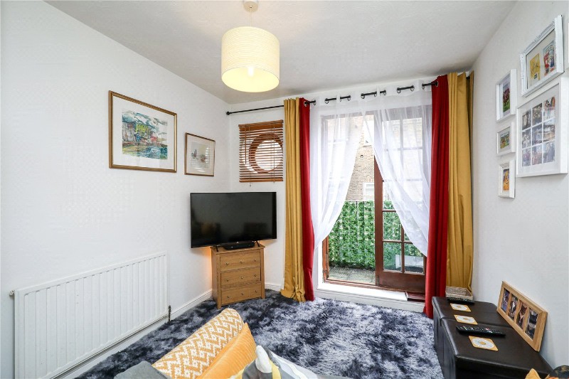 Burlington Mews, London, W3